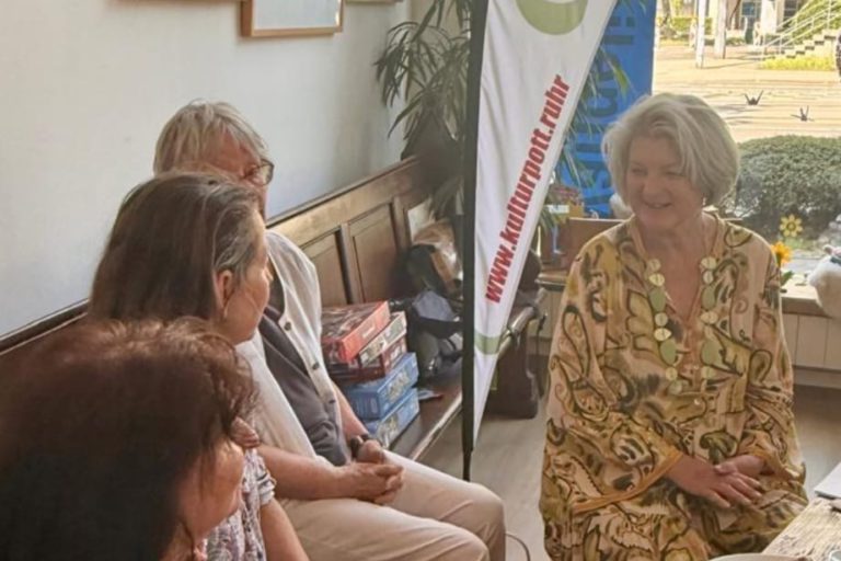 d2e065ca-d6d5-4970-947f-52ff3a5da45d